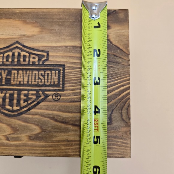 Harley-Davidson Whiskey Glass Set with Silicone Ice Tray and Wood Box 4pc Set - Picture 12 of 16